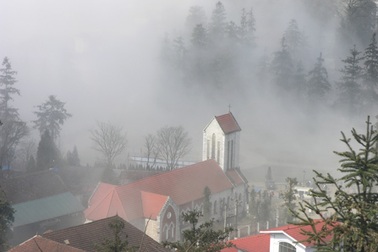 Nhà thờ đá cổ - Biểu tượng của vùng du lịch Sa Pa 