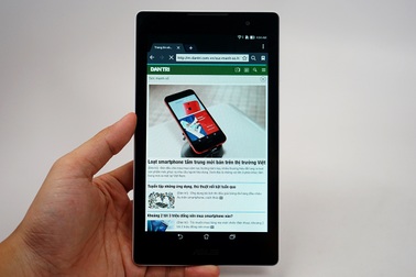 Đập hộp Zenpad C 7.0 vừa lên kệ thị trường, giá 3,2 triệu đồng