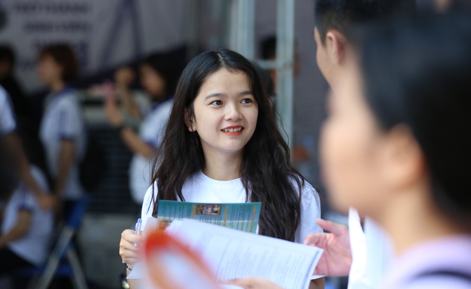 Xét tuyển bằng học bạ THPT: Nên chọn tổ hợp có tổng điểm cao nhất? - 1 Xét tuyển bằng học bạ THPT: Nên chọn tổ hợp có tổng điểm cao nhất? - 1
