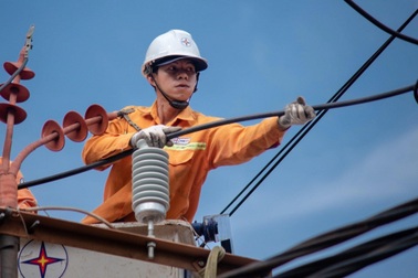 EVNCPC được Fitch Ratings xếp hạng "BB", triển vọng tích cực