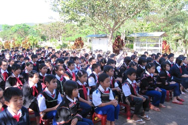 Gia Lai: Hỗ trợ gạo cho 7.508 học sinh