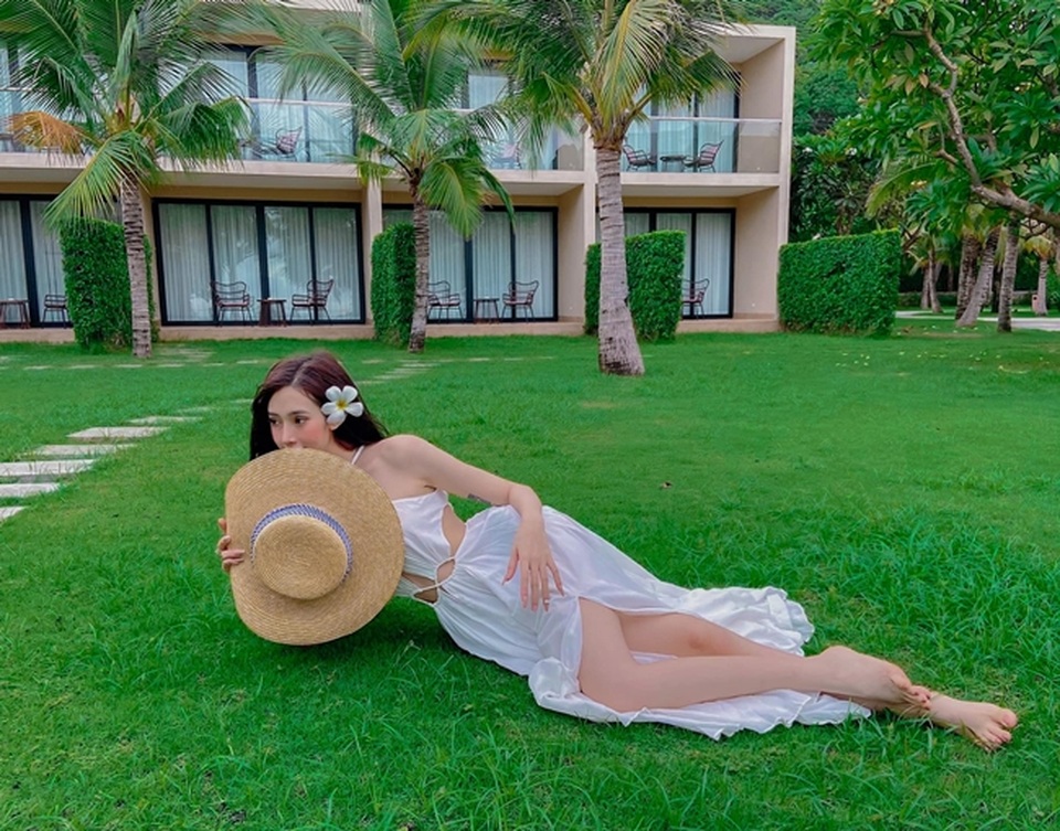 2 nữ sinh Việt mặt xinh, dáng chuẩn đốn gục từ cái nhìn đầu tiên - 6 2 nữ sinh Việt mặt xinh, dáng chuẩn đốn gục từ cái nhìn đầu tiên - 6