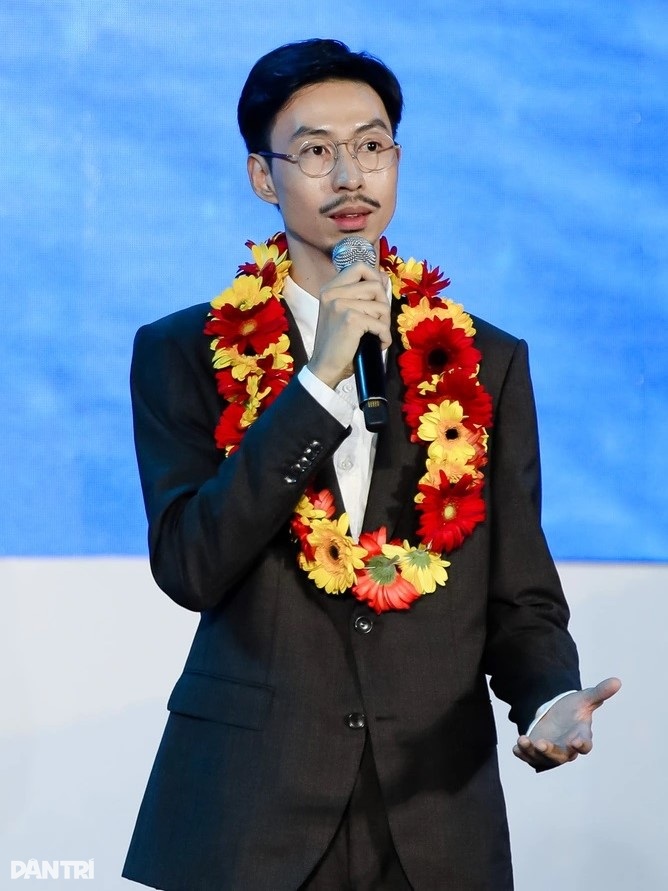 Bảng thành tích đáng nể của top 10 Gương mặt trẻ Việt Nam tiêu biểu 2023 - 10 Bảng thành tích đáng nể của top 10 Gương mặt trẻ Việt Nam tiêu biểu 2023 - 10