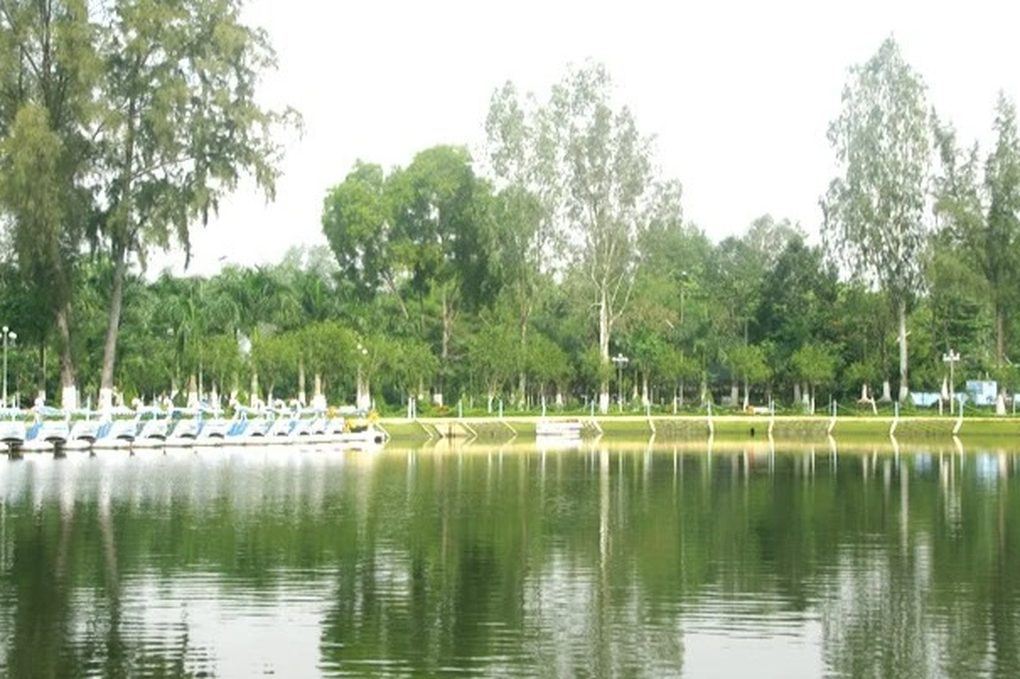 Mở cửa trở lại khu văn hóa hồ Nước Ngọt được ví như Đà Lạt 2 ở Sóc Trăng - 2 Mở cửa trở lại khu văn hóa hồ Nước Ngọt được ví như Đà Lạt 2 ở Sóc Trăng - 2