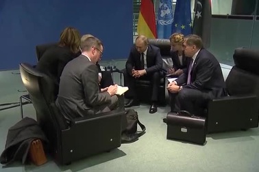 Thủ tướng Anh gặp Tổng thống Nga bên lề hội nghị tại Đức