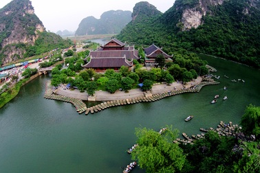 Độc đáo quần thể danh thắng Tràng An