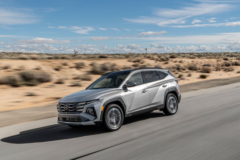 Khám phá Hyundai Tucson 2025: Nội thất bóng bẩy, hứa hẹn hút khách Việt - 19 Khám phá Hyundai Tucson 2025: Nội thất bóng bẩy, hứa hẹn hút khách Việt - 19