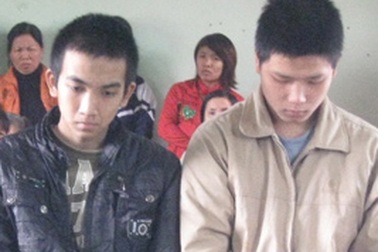 Giả danh “141” trấn lột người đi đường