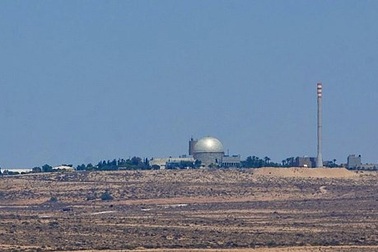 Israel lo ngại các lò phản ứng hạt nhân bị tấn công tên lửa