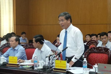 Bao nhiêu cát tặc, vàng tặc được tiếp tay để… rút ruột quốc gia?