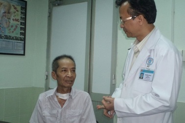 Bệnh nhân cận kề “cửa tử” thoát chết sau 10 giờ đại phẫu