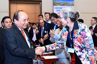 Thủ tướng: Lựa chọn công nghệ hiện đại, đảm bảo môi trường sống cho người dân