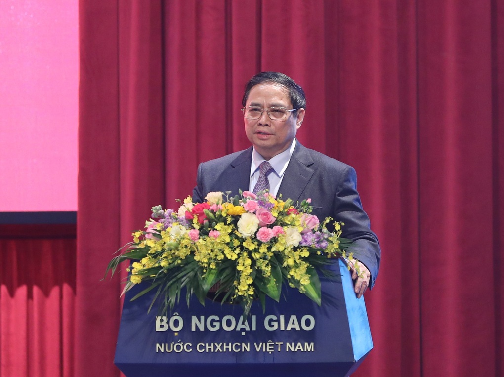 Thủ tướng: Ngoại giao chủ động đi trước mở đường, nâng cao vị thế Việt Nam - 1 Thủ tướng: Ngoại giao chủ động đi trước mở đường, nâng cao vị thế Việt Nam - 1