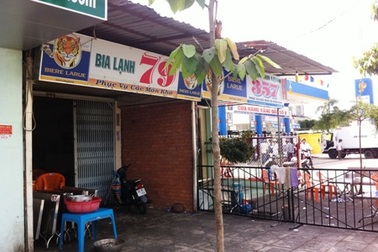 Cán bộ tòa án bị truy sát khi đang nhậu   