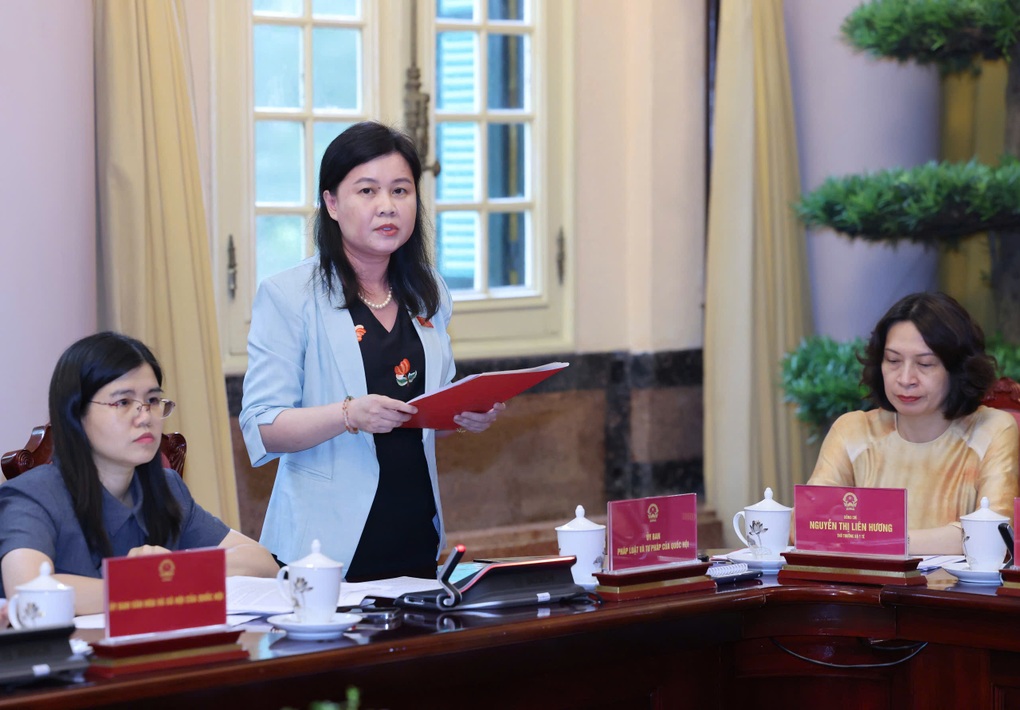 Sửa đổi Hiến pháp tạo nền tảng kiến tạo Việt Nam hùng cường, thịnh vượng - 1 Sửa đổi Hiến pháp tạo nền tảng kiến tạo Việt Nam hùng cường, thịnh vượng