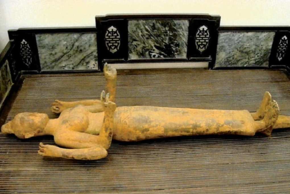 Quảng Nam muốn tiếp nhận tượng đồng Nữ thần Durga - 1 Quảng Nam muốn tiếp nhận tượng đồng Nữ thần Durga - 1