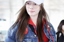 Lý Tiểu Lộ xuất hiện sành điệu giữa tin đồn tái hợp với chồng