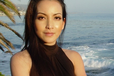 Diễn viên Linh Nga làm phim ngắn hành động tại Mỹ