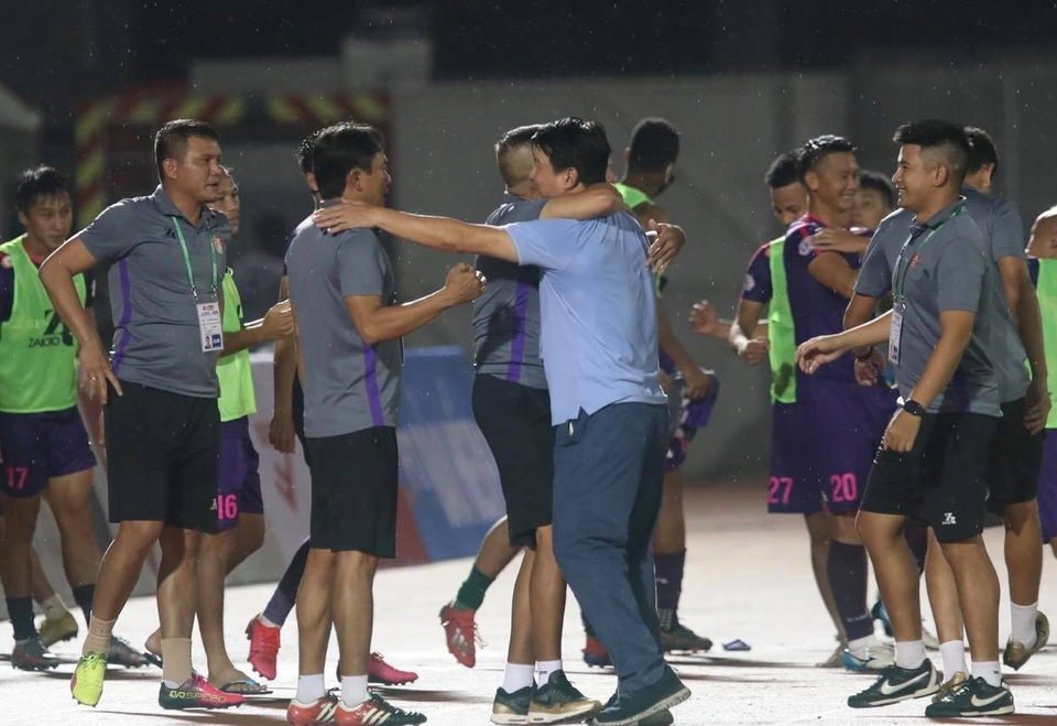 Đánh bại HA Gia Lai, Sài Gòn FC nuôi hy vọng vô địch V-League - 1 Đánh bại HA Gia Lai, Sài Gòn FC nuôi hy vọng vô địch V-League - 1