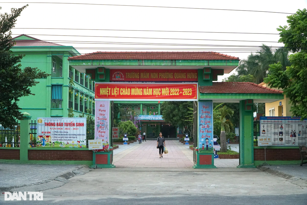 Vợ chồng công nhân quay cuồng với việc học của con - 4 Vợ chồng công nhân quay cuồng với việc học của con - 4
