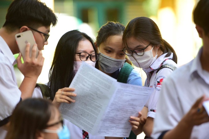 Thí sinh không phải đóng lệ phí xét đặc cách tốt nghiệp trung học phổ thông - Ảnh 1.