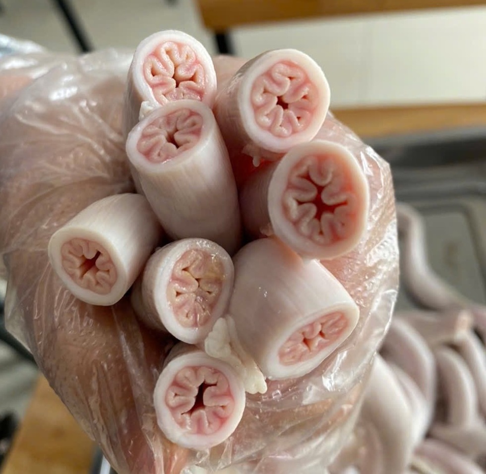 Lòng xe điếu 40m, giá tiền triệu gây tranh cãi, chuyên gia tiết lộ sự thật - 2