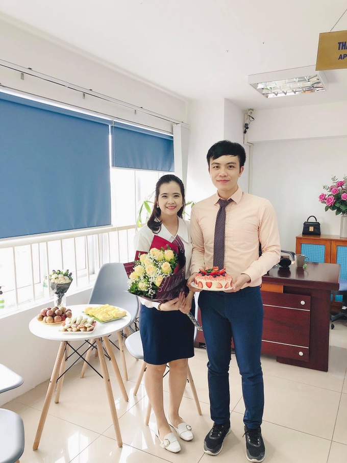 Gái văn phòng nấu cơm trưa vỗ béo người yêu chung công ty, giúp nửa kia tăng hẳn 15kg - Ảnh 3. Gái văn phòng nấu cơm trưa vỗ béo người yêu chung công ty, giúp nửa kia tăng hẳn 15kg - Ảnh 3.