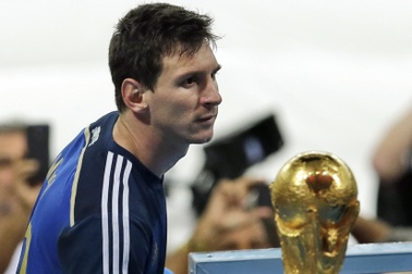 Lionel Messi: Ngôi sao cô đơn với giấc mơ World Cup
