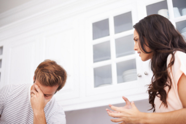 Con dâu có quyền quyết việc nhà nội hay không?