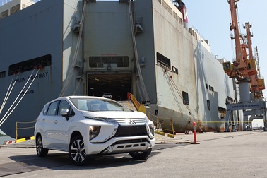 Bỏ rào cản nhập khẩu, ô tô ngoại sẽ át xe nội?