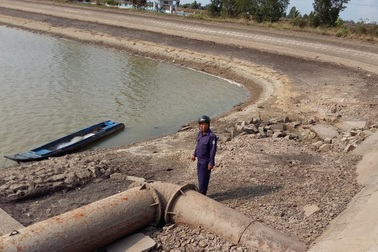 Hồ chứa chỉ đủ cung cấp nước ngọt đến hết 30/4