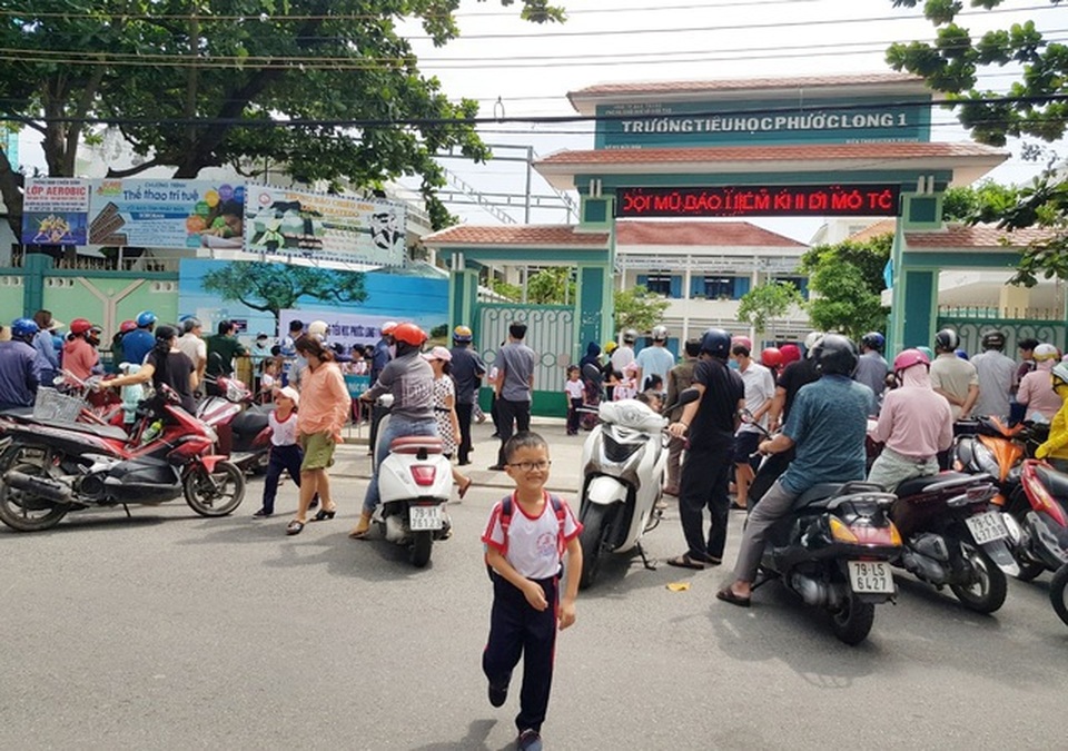 Vụ lùm xùm bữa ăn học sinh: Nhà trường đổi đơn vị nấu bếp - 1 Vụ lùm xùm bữa ăn học sinh: Nhà trường đổi đơn vị nấu bếp - 1