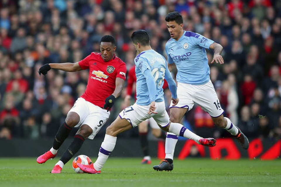 Man Utd 2-0 Man City: Martial, McTominay trừng phạt đối thủ - 14 Man Utd 2-0 Man City: Martial, McTominay trừng phạt đối thủ - 14