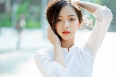 Nữ lớp trưởng xinh xắn: Học chuyên Toán, chọn nghề chuyên Anh