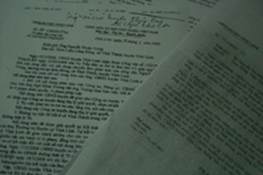 Bị trù dập vì tố cáo cán bộ xã tham nhũng?