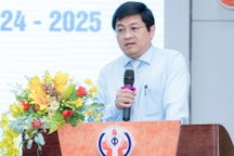 Tiến sĩ tốt nghiệp từ Séc chính thức làm Hiệu trưởng Sư phạm Kỹ thuật TPHCM