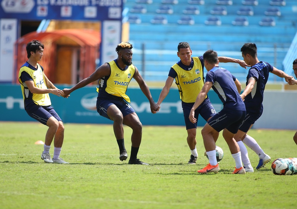 Văn Toàn: “HA Gia Lai sẽ thắng Viettel 1-0, không buông top 5 V-League” - 6 Văn Toàn: “HA Gia Lai sẽ thắng Viettel 1-0, không buông top 5 V-League” - 6
