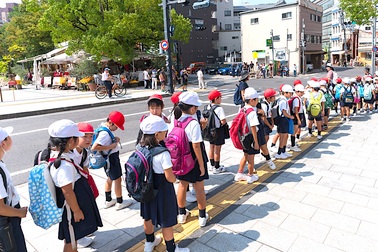 5 cách dạy con tuyệt vời của cha mẹ Nhật