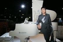 Chuyến “Viễn du” độc đáo của Hoàng Rob