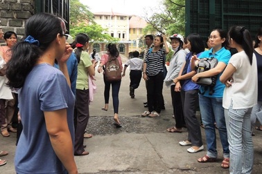 Được bao bọc quá mức, trẻ càng trở nên yếu ớt