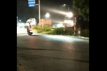 Xử lý đầy khó hiểu, người đàn ông đi xe máy bị tàu tông trọng thương