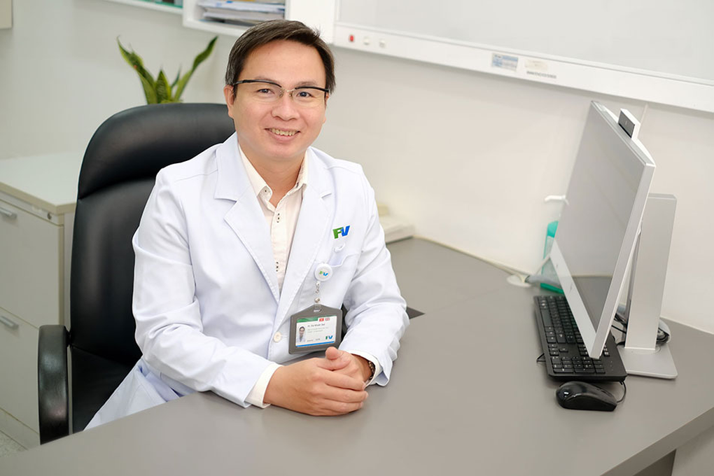 Bác sĩ Bùi Nhuận Quý: Hạnh phúc vì được làm đúng đam mê - 1 Bác sĩ Bùi Nhuận Quý: Hạnh phúc vì được làm đúng đam mê - 1