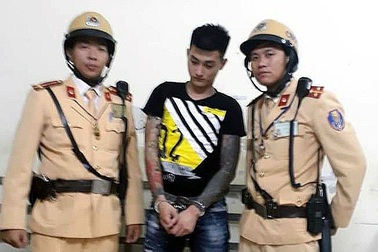 Hà Nội: CSGT tóm gọn đối tượng siết nợ kiểu xã hội đen