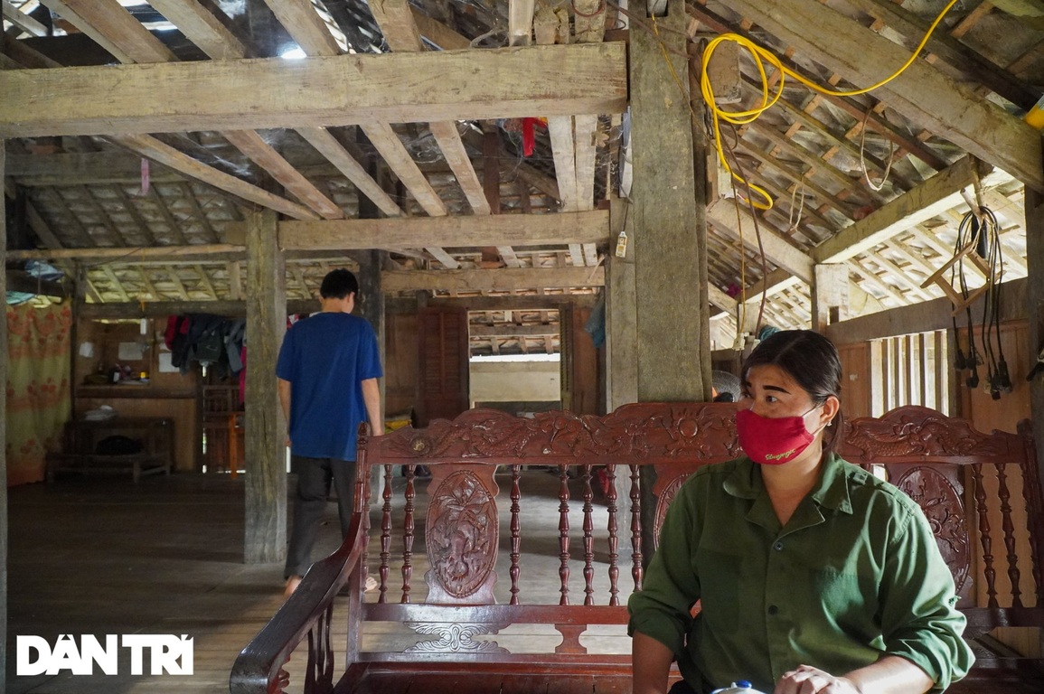 Tiếng kêu cứu của người phụ nữ dân tộc Tày 13 năm gồng mình gánh chồng - 6 Tiếng kêu cứu của người phụ nữ dân tộc Tày 13 năm gồng mình gánh chồng - 6