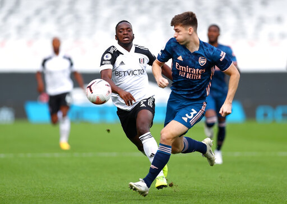 Nhìn lại trận đấu Arsenal nhẹ nhàng đoạt ba điểm từ tay Fulham - 6 Nhìn lại trận đấu Arsenal nhẹ nhàng đoạt ba điểm từ tay Fulham - 6