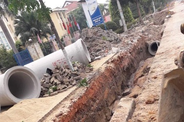 1 công nhân tử nạn khi đào ống nước