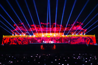 Quảng trường Ngọ Môn lung linh trong đêm "Huế by light"