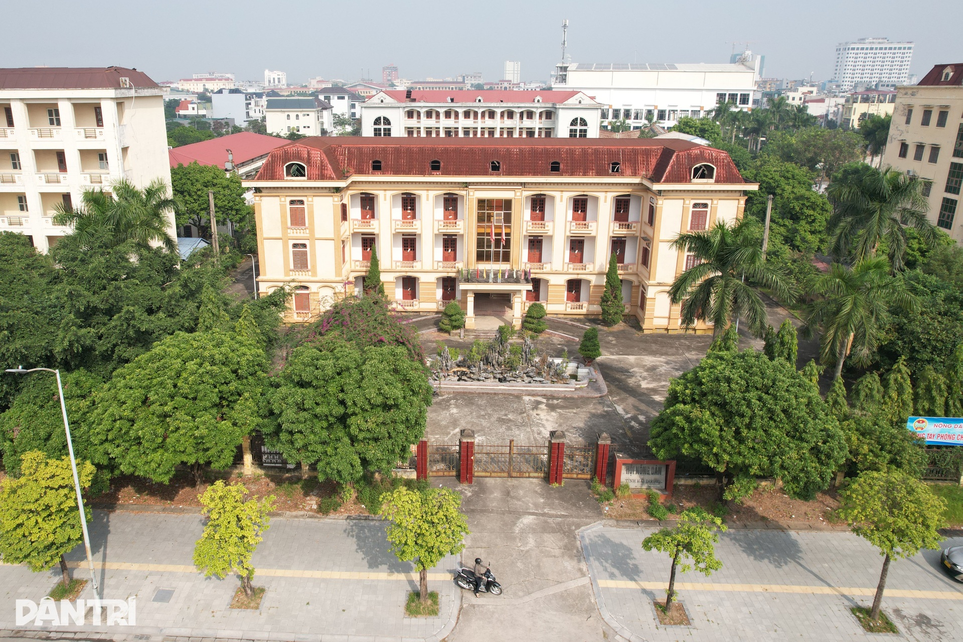 Nhiều trụ sở dôi dư ở vị trí đắc địa của Hải Phòng sắp thành trường học - 2