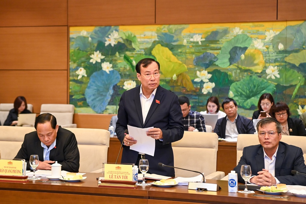 Chủ tịch Quốc hội: Cần chính sách đặc thù phát triển công nghiệp quốc phòng - 2 Chủ tịch Quốc hội: Cần chính sách đặc thù phát triển công nghiệp quốc phòng - 2