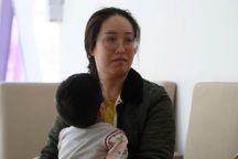 CSGT Hà Nội "chạy đua với tử thần" cứu bé trai bị sốt cao, co giật